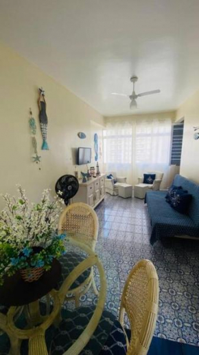 Apartamento a 50 metros da praia Pitangueiras Guarujá